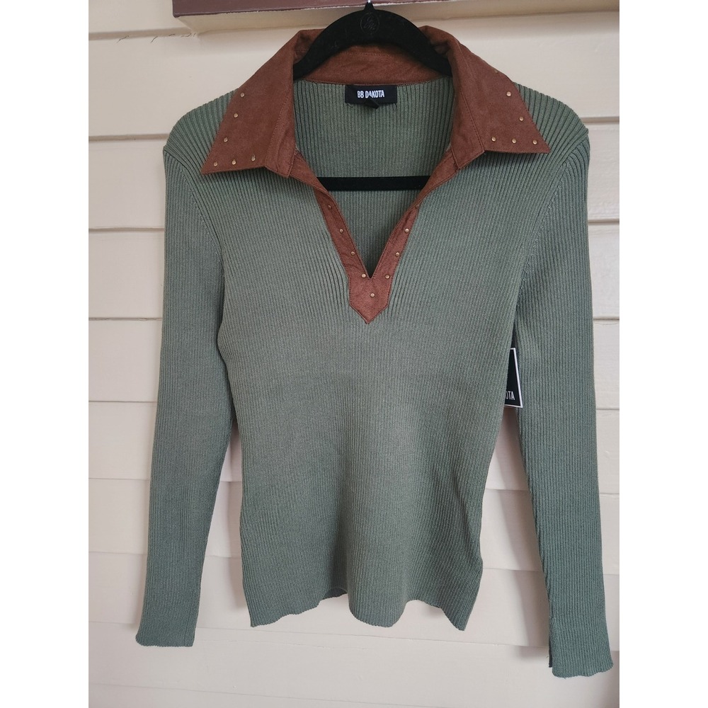 BB Dakota Women Green Ribbed Knit Studded Faux Suede Collar Top Size M NWT